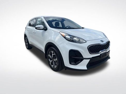Used 2020 Kia Sportage LX w/ LX Popular Package image 3
