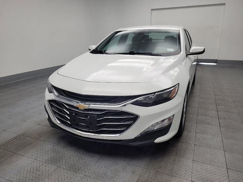 Used 2022 Chevrolet Malibu LT FWD image 15