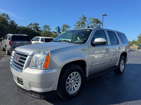 Used 2013 GMC Yukon 4WD Hybrid image 4