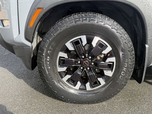 Used 2022 Nissan Frontier Pro-X w/ Technology Package image 10