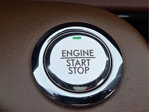 Used 2021 Lincoln Aviator Reserve w/ Equipment Group 202A image 19