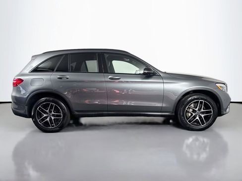Used 2018 Mercedes-Benz GLC 300 4MATIC w/ Multimedia Package image 4