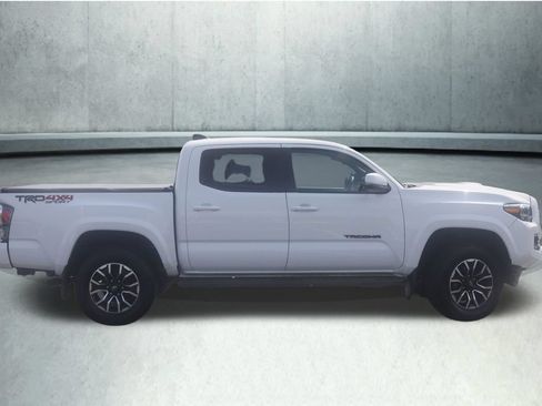 Used 2023 Toyota Tacoma TRD Sport w/ Technology Package AWD/4WD image 22