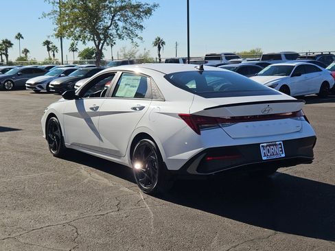 New 2026 Hyundai Elantra SEL FWD image 4