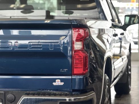 Used 2022 Chevrolet Silverado 1500 LT image 13