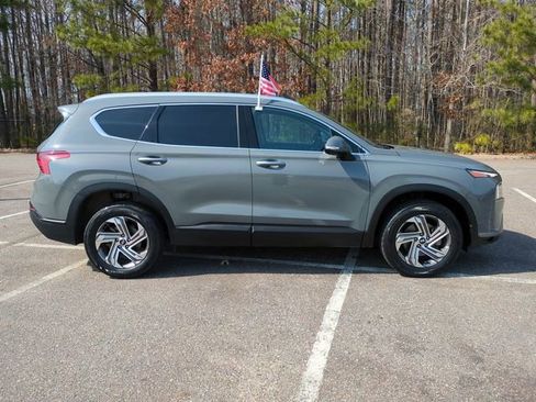 Used 2023 Hyundai Santa Fe SEL image 3