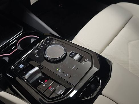 New 2026 BMW 530i RWD image 19