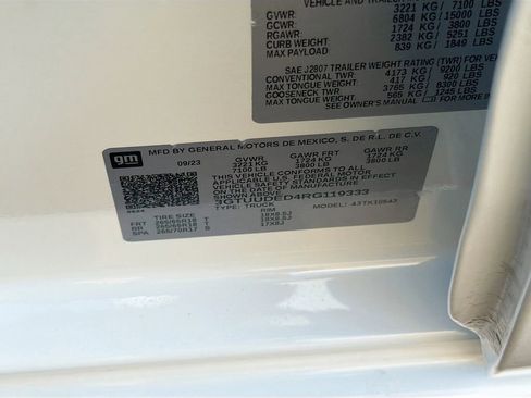 Used 2024 GMC Sierra 1500 SLT AWD/4WD image 41