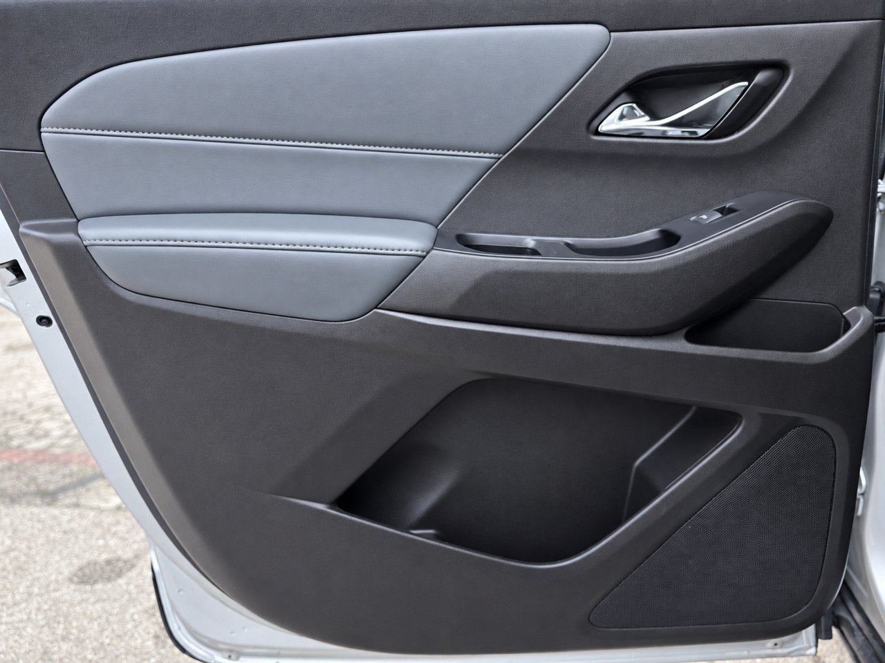 Certified 2021 Chevrolet Traverse LT FWD image 24
