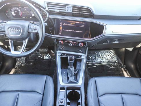 Used 2022 Audi Q3 2.0T Premium w/ Convenience Package image 13