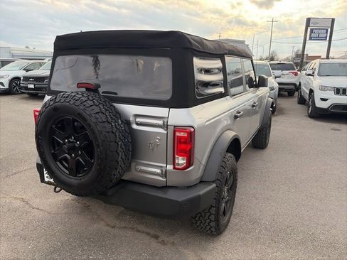 Used 2024 Ford Bronco Big Bend image 6