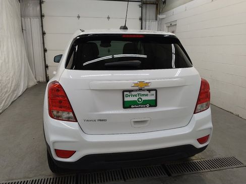 Used 2021 Chevrolet Trax LS w/ Tint and Cruise Package image 6