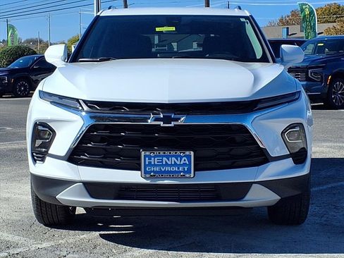 New 2025 Chevrolet Blazer LT w/ Convenience Package image 2