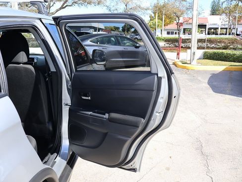 Used 2023 Mitsubishi Outlander Sport ES image 22