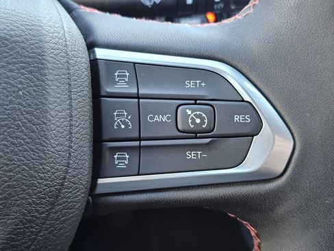 New 2026 Jeep Compass Trailhawk image 16