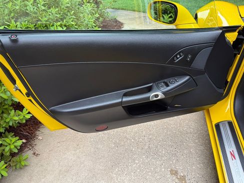 Used 2009 Chevrolet Corvette Z06 w/ Preferred Equipment Group RWD image 38