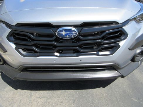 Used 2024 Subaru Crosstrek 2.0i AWD/4WD image 16