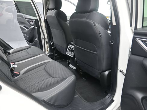 Used 2019 Subaru Forester Premium w/ All-Weather Package AWD/4WD image 23
