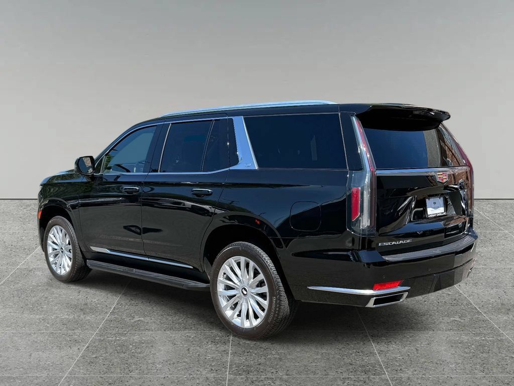 Certified 2024 Cadillac Escalade Luxury AWD/4WD image 12