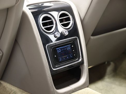 Used 2018 Bentley Flying Spur S W12 AWD/4WD image 63