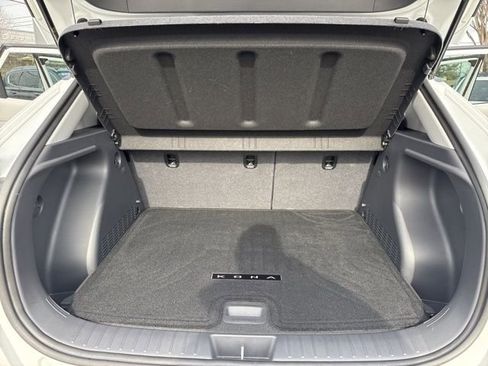 Used 2025 Hyundai Kona SEL image 31