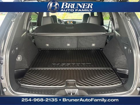 Used 2023 Honda Passport TrailSport image 7