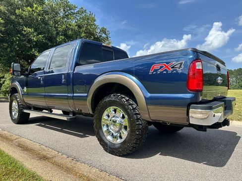 Used 2015 Ford F250 Lariat w/ Lariat Ultimate Package AWD/4WD image 7