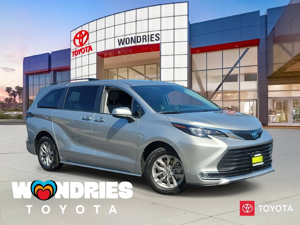 Used 2024 Toyota Sienna XLE FWD 360° Tour