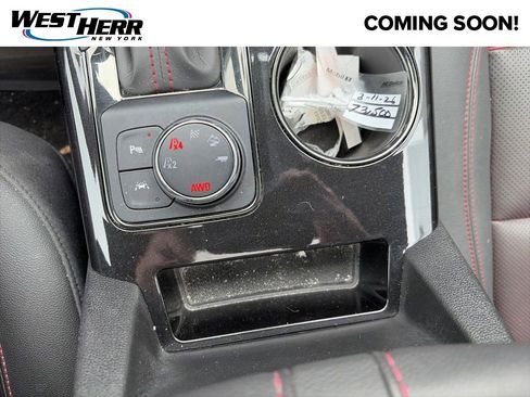 Used 2021 Chevrolet Blazer RS w/ Enhanced Convenience Package image 9