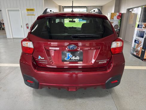 Used 2016 Subaru Crosstrek 2.0i Premium w/ Moonroof Package AWD/4WD image 6