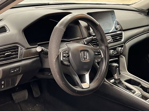 Used 2019 Honda Accord EX-L image 13