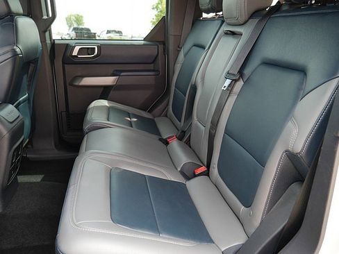 Used 2022 Ford Bronco Outer Banks image 15