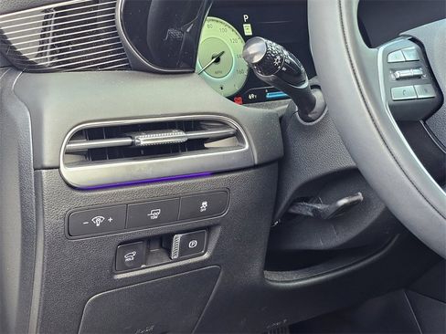 Certified 2025 Hyundai Palisade Calligraphy image 20