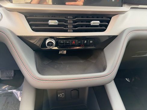 New 2026 Ford Explorer Active image 22