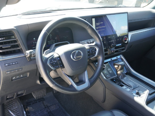 Used 2025 Lexus GX 550 w/ Accessory Package (Z1) AWD/4WD image 33