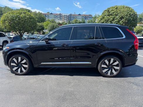 Certified 2024 Volvo XC90 T8 Plus w/ Protection Package Premier AWD/4WD image 3