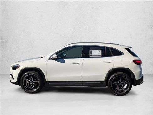 Certified 2026 Mercedes-Benz GLA 250 image 8