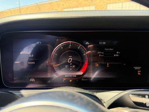 Used 2019 Mercedes-Benz S 63 AMG S 4MATIC Sedan image 34