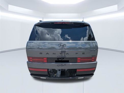 Used 2025 Hyundai Santa Fe Calligraphy FWD image 5