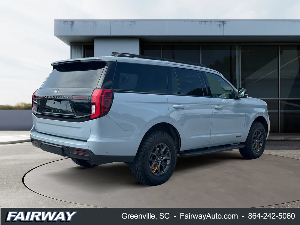 Used 2025 Ford Expedition Tremor AWD/4WD image 7