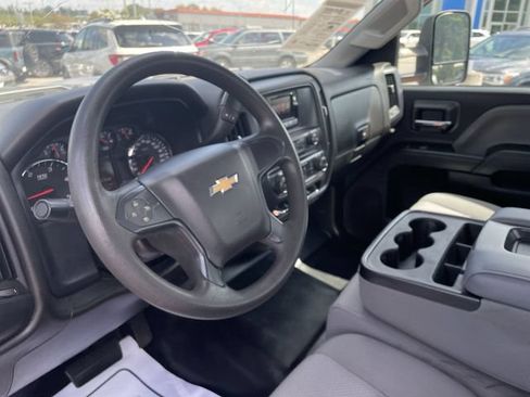 Used 2015 Chevrolet Silverado 3500 W/T RWD image 10