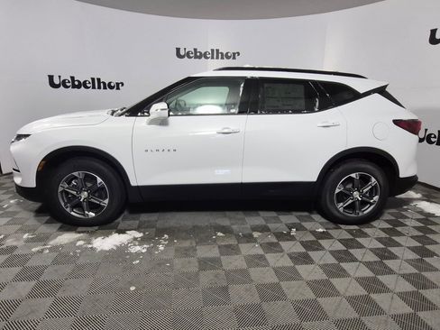New 2025 Chevrolet Blazer LT w/ LPO, Floor Liner Package image 4