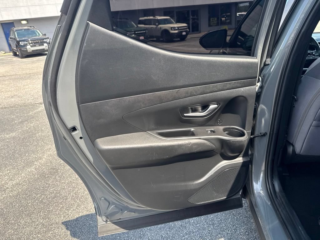 Used 2023 Hyundai Santa Cruz SEL AWD/4WD image 24