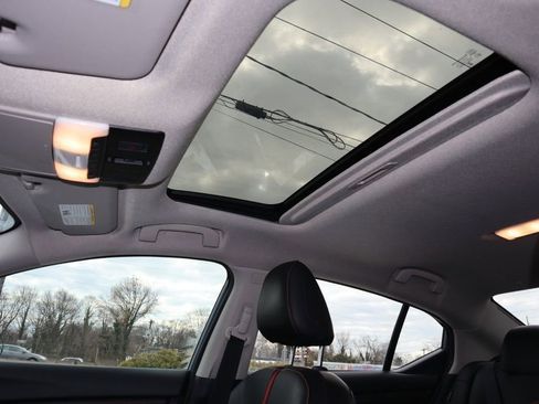 Certified 2025 Nissan Sentra SR w/ SR Premium Package image 12