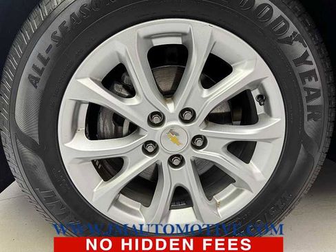 Used 2018 Chevrolet Equinox LT w/ Sun & Infotainment Package image 9