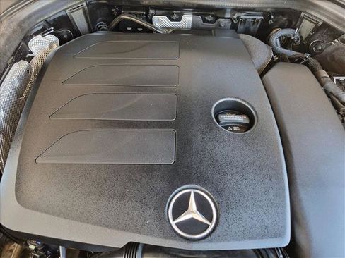 Used 2020 Mercedes-Benz GLC 300 4MATIC image 22