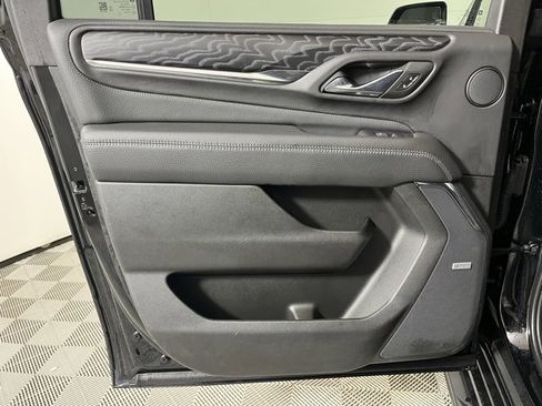 Used 2023 GMC Yukon XL Denali image 21