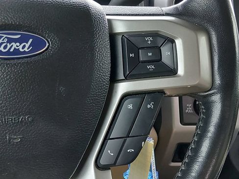 Used 2021 Ford F250 Lariat w/ Lariat Value Package AWD/4WD image 23