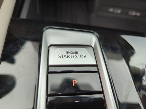 New 2026 Volkswagen Atlas SE image 42