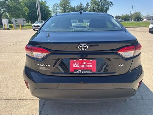 Used 2024 Toyota Corolla LE FWD image 4